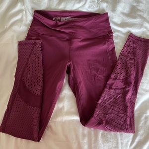 Victoria’s Secret sport leggings